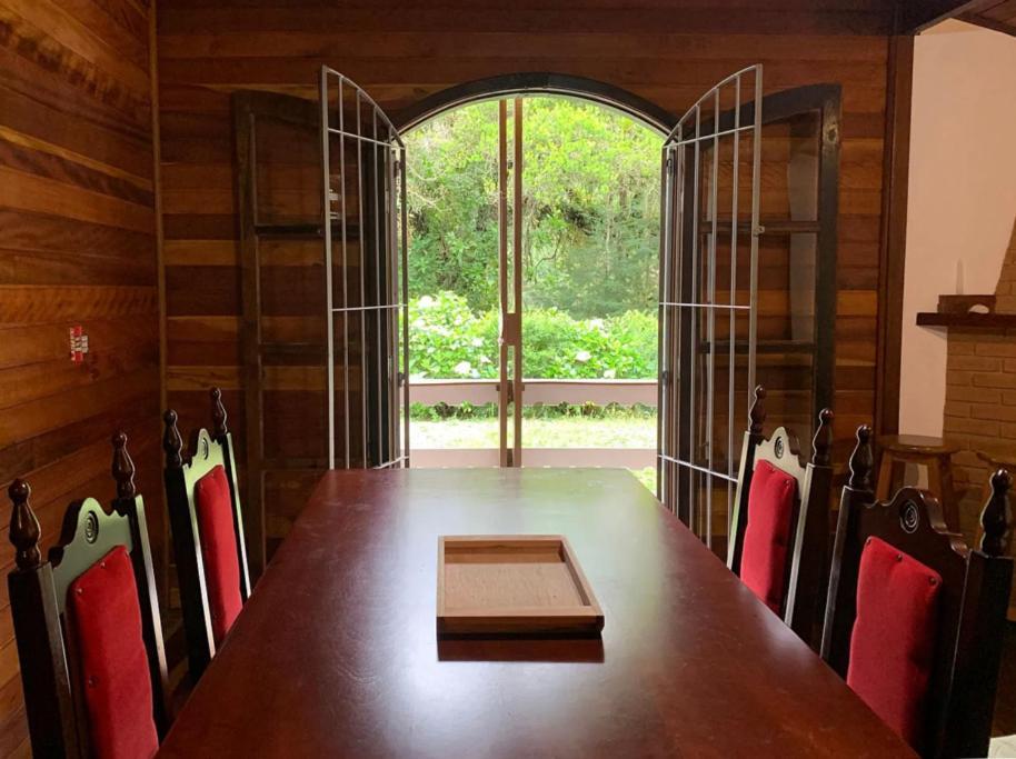 Confortavel Casa Com Lareira 10Min Capivari Campos do Jordão エクステリア 写真